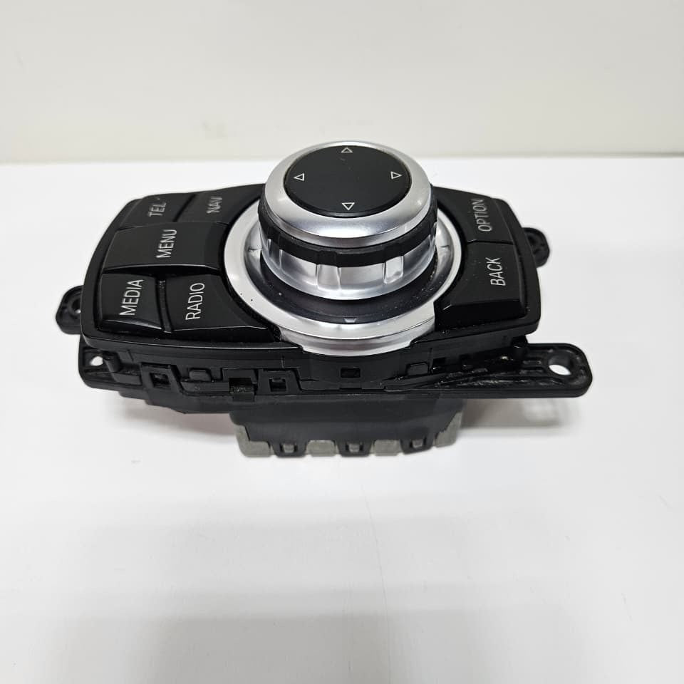 2009-2015 BMW 750i Idrive Controller Switch 9286699
