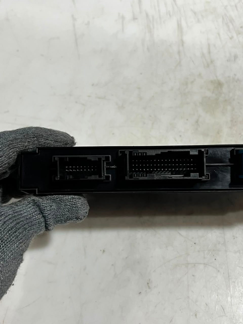 BMW 528i F07 5' GT M6 535i Body Control Module BCM Junction Box 9228495 OEM