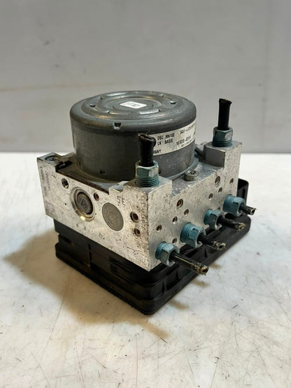 2014 BMW 3 Series F20 F30 F31 328i ABS Pump Module 6858953 OEM