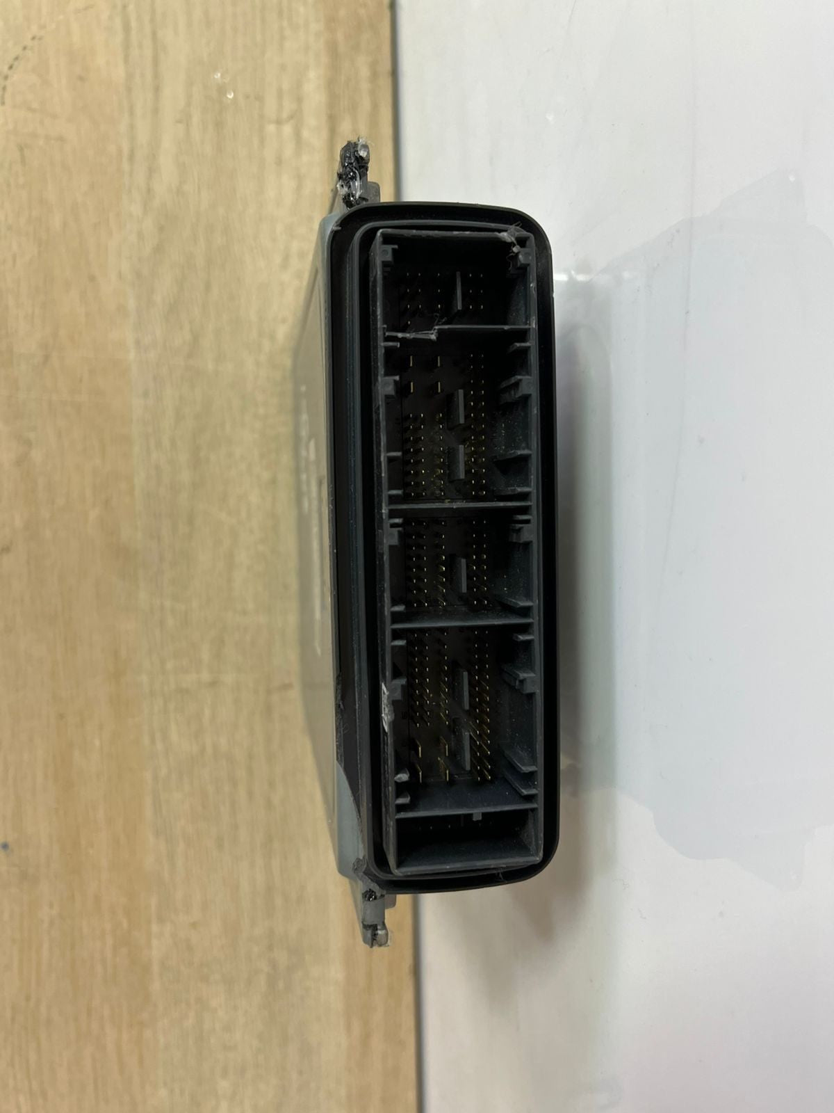 2009-2015 BMW 750i N63 4.4 V8 Engine Control Module 7609670