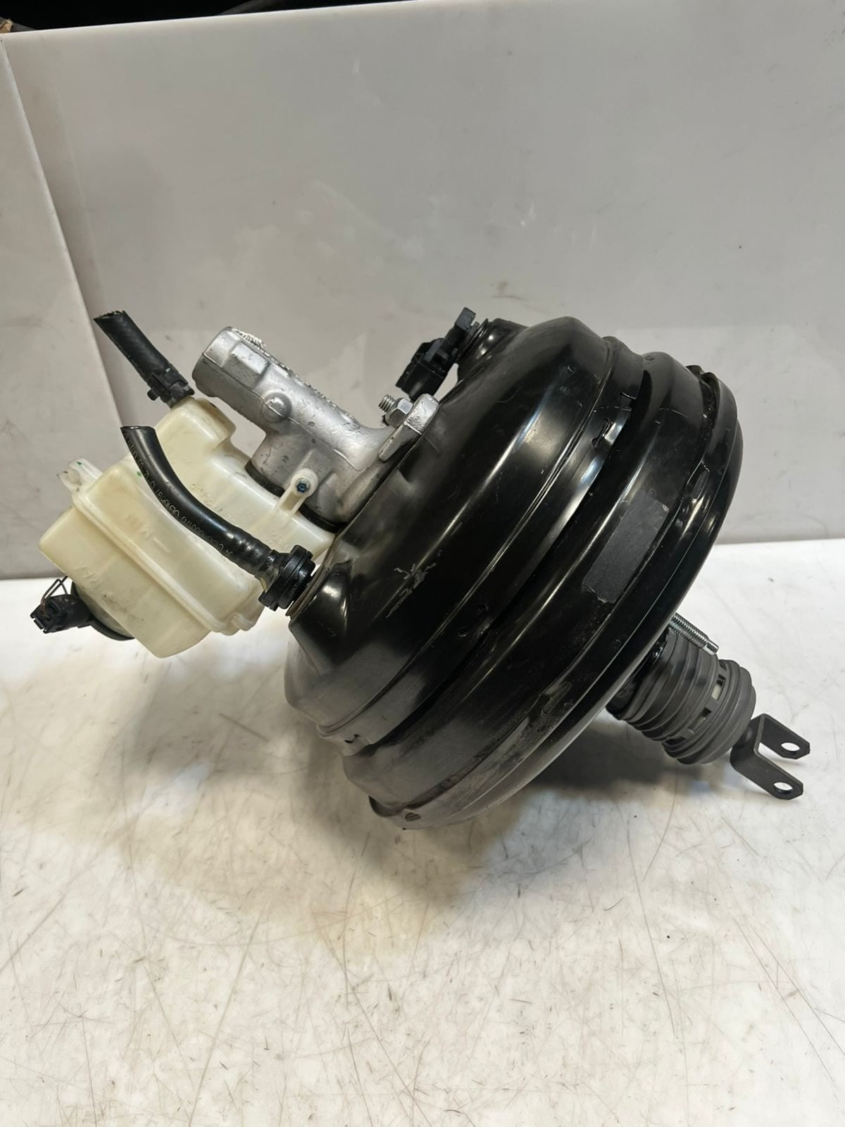 2016-2018 BMW X5 F15 HYBRID 40EX Brake Servo Booster 6856834 OEM