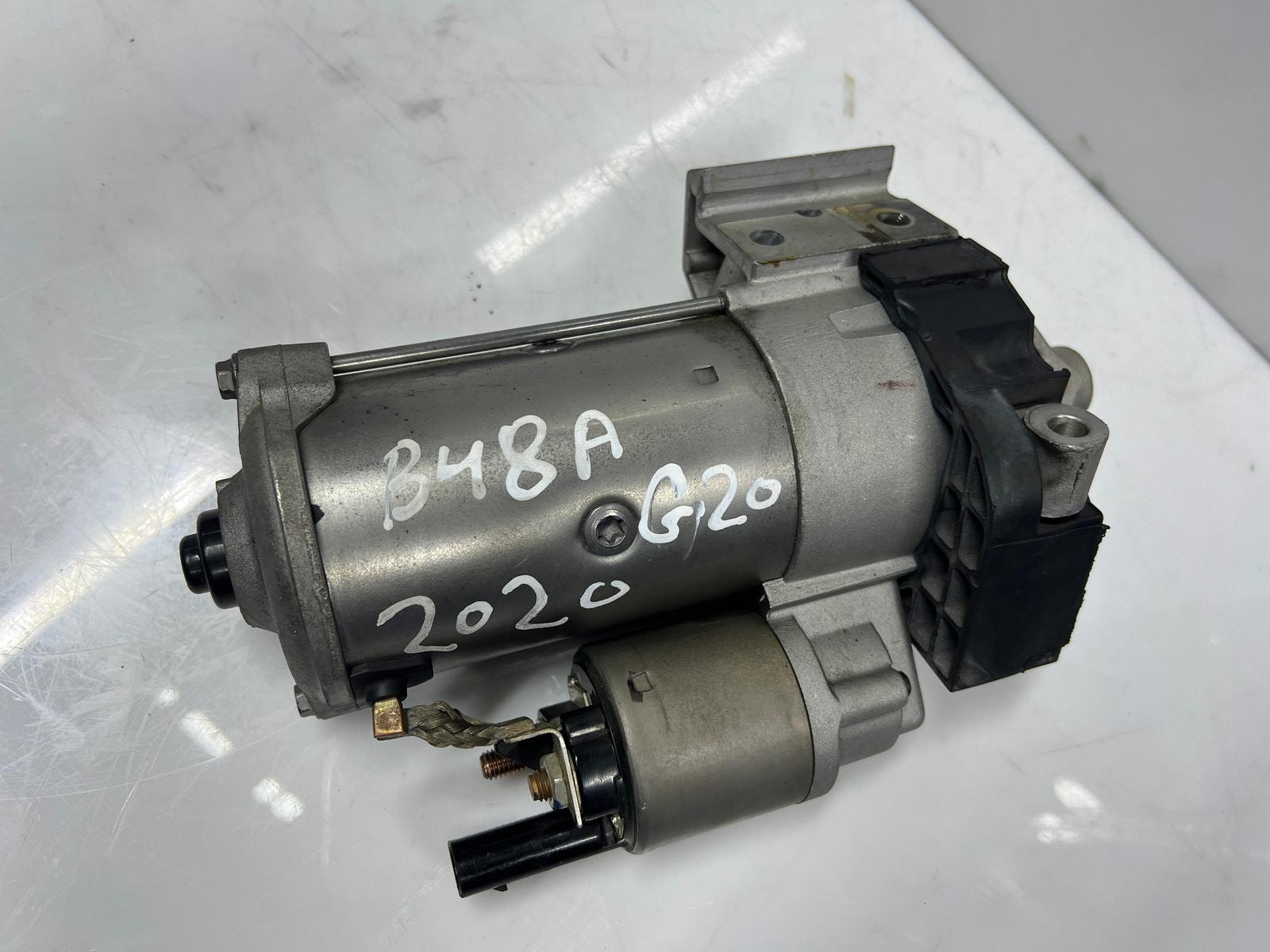2019-2022 BMW X3 Starter Motor 8671504