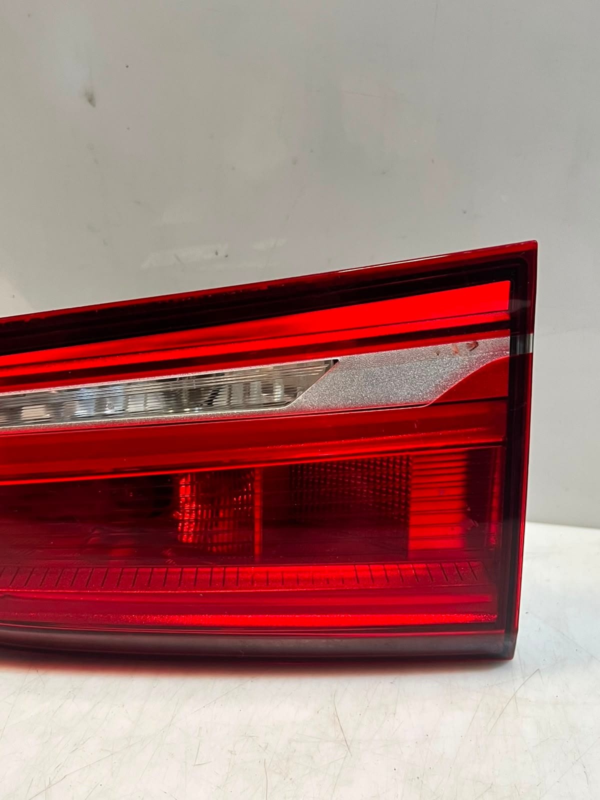 2015-2020 BMW X1 F48 Rear Light Right TRUNK LID BOOT Taillight 2710636 OEM