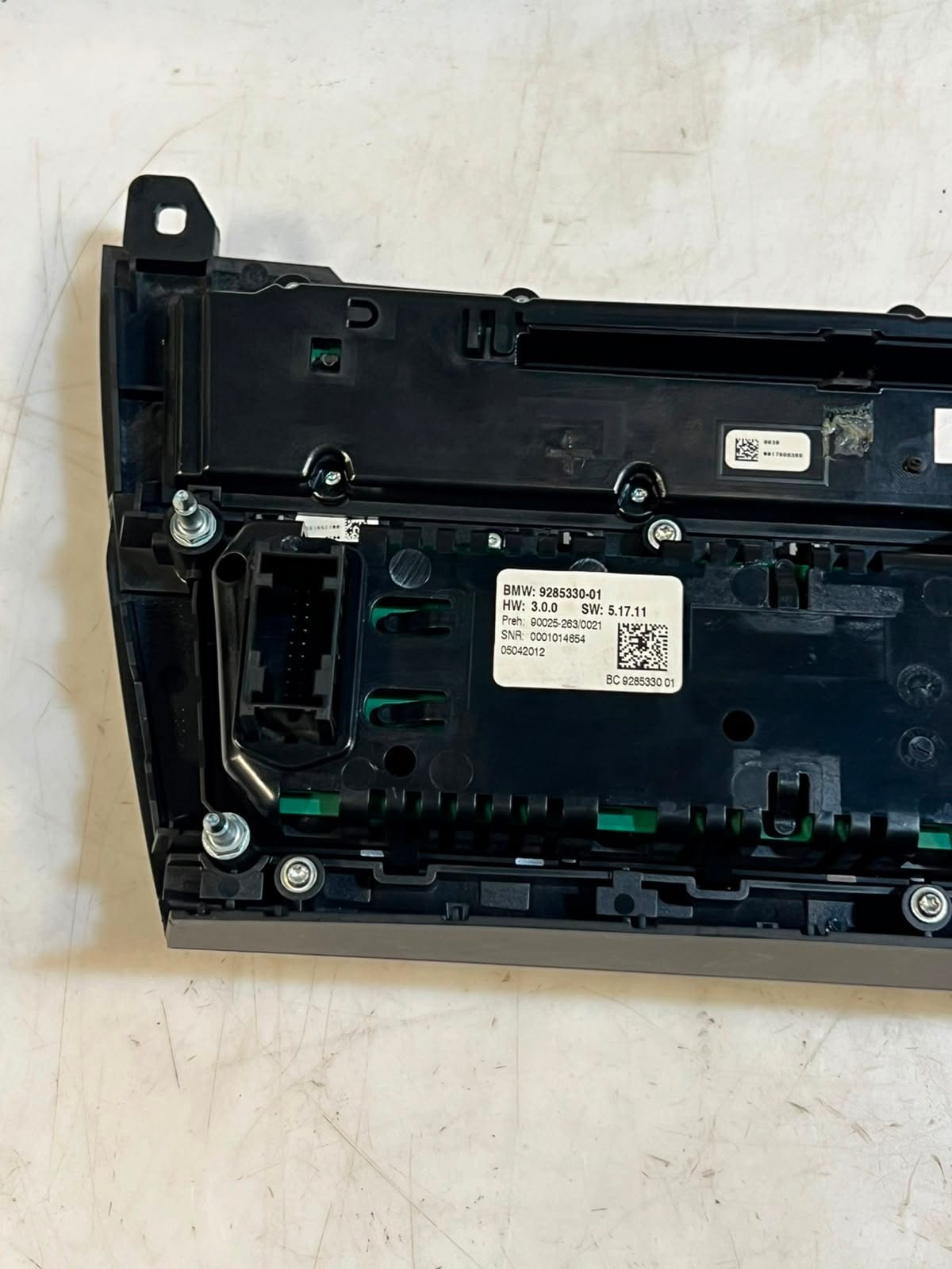 2011-2016 BMW 5 Series F10 and F11 535i A/C Climate Control Panel 9285330 OEM