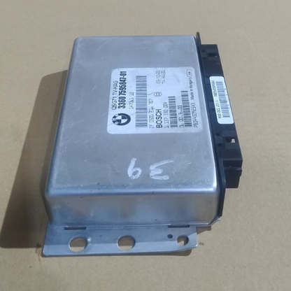 BMW E70 E71 X5M X6M REAR DIFFERENTIAL LOCK CONTROL MODULE 7595847