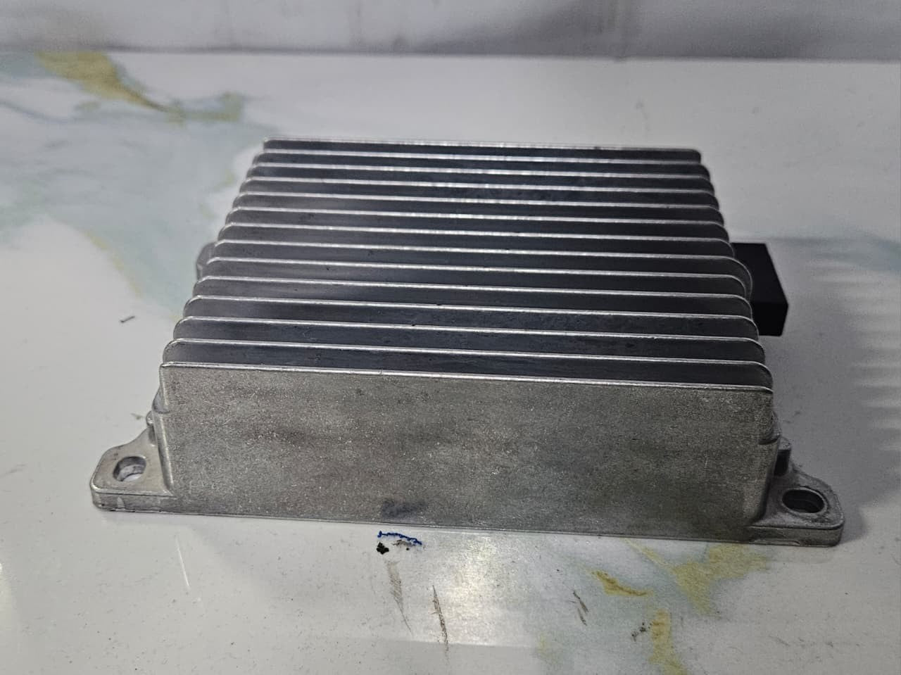 OEM BMW F11 F10 F12 F13 BCU 150 Battery Charge Module 9240236