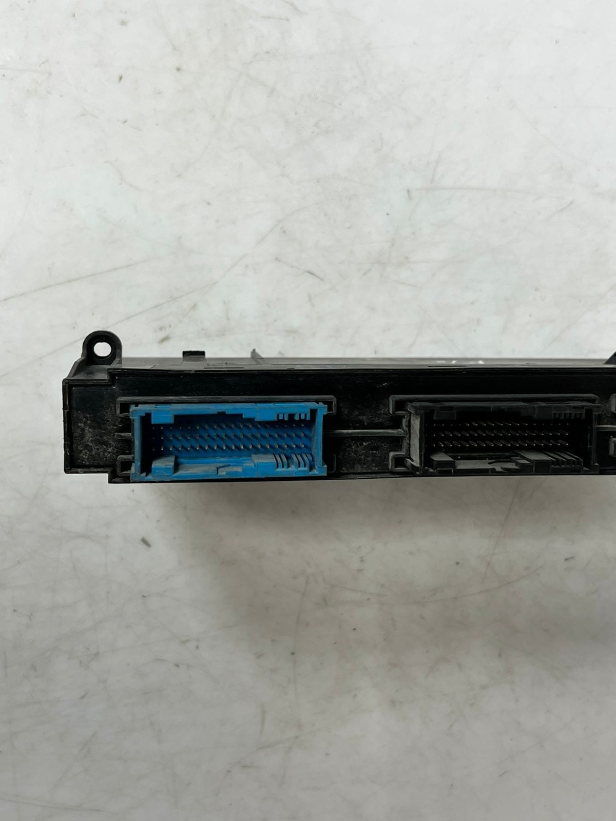 2011 BMW 550i F10 F11 5' F SERIES Body Control Module 9267525 OEM