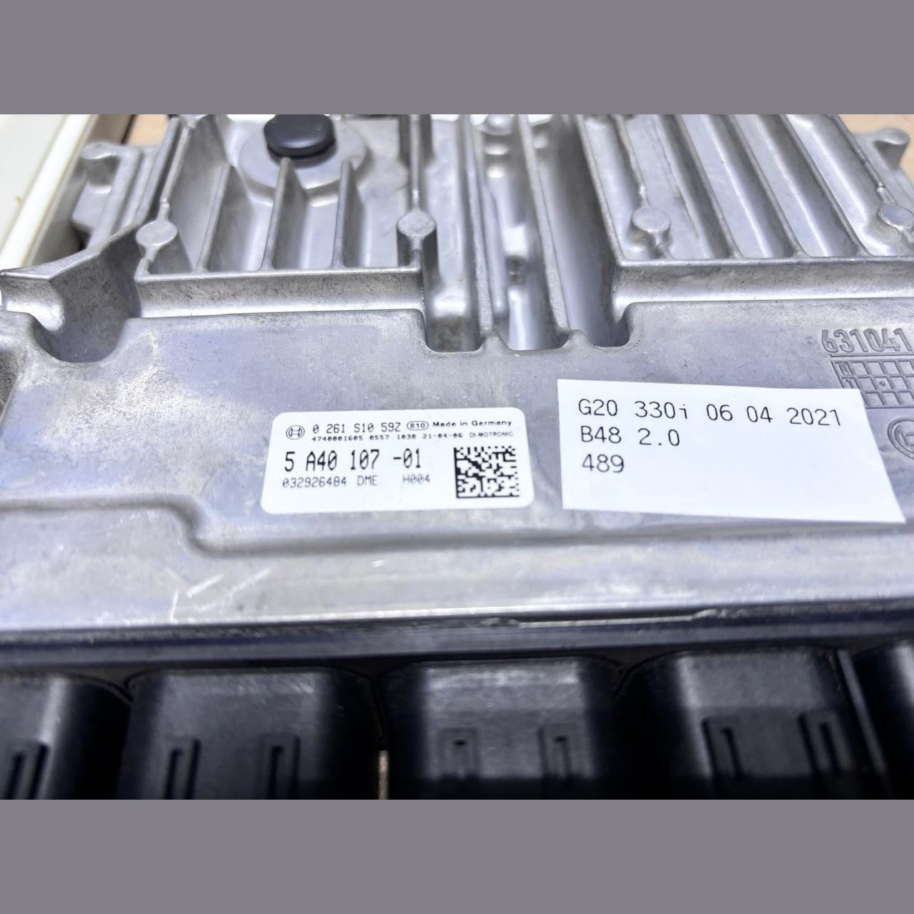 BMW G20 330i B48 2.0 06-042021 ENGINE CONTROL UNIT COMPLETE SET +KEY - (5A40107)