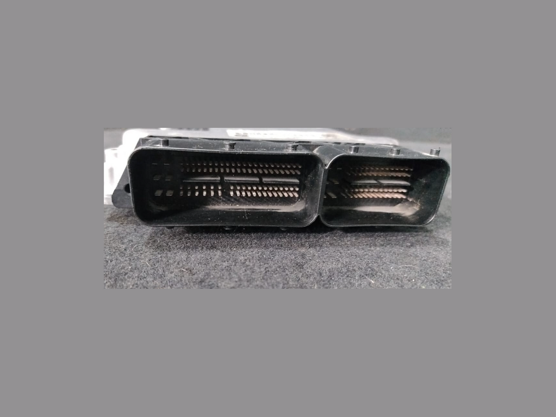 BMW 1 Series E87 E81 116i 2009 Engine Control Unit DME 7591162
