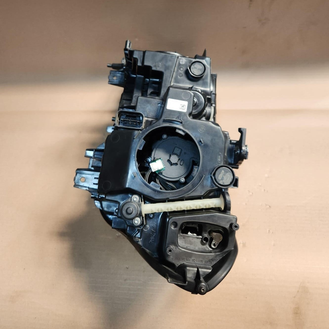 Genuine BMW Adaptive LED Headlight 8499109 5 Series G30 G31 and M5 F90