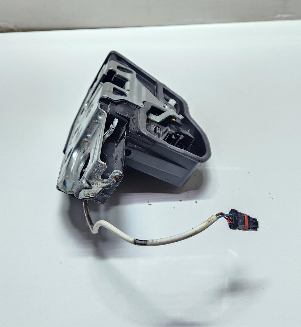 2010-2015 BMW 740i Front Left Door Lock Soft Close Latch Motor 7185691 OEM RHD