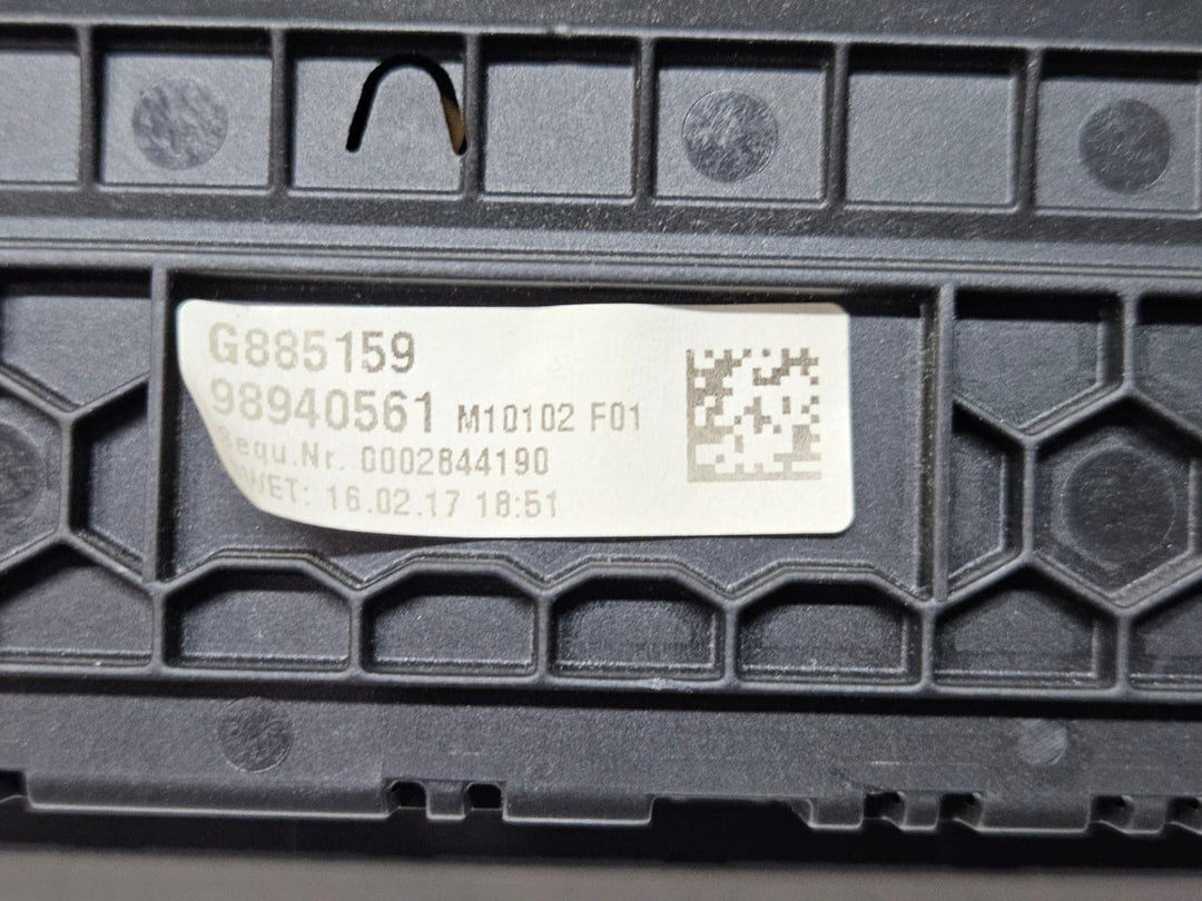 2017-18 BMW 540i G30 G31 Front Dash AC Heater Climate Control Unit Panel 6834429