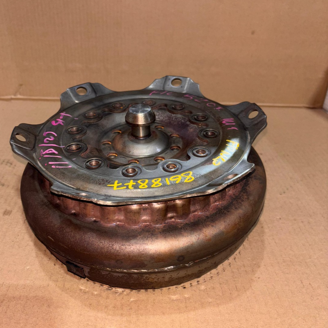 BMW 5 ser F10 LCI 520i GA8HP45Z torque converter 8618877