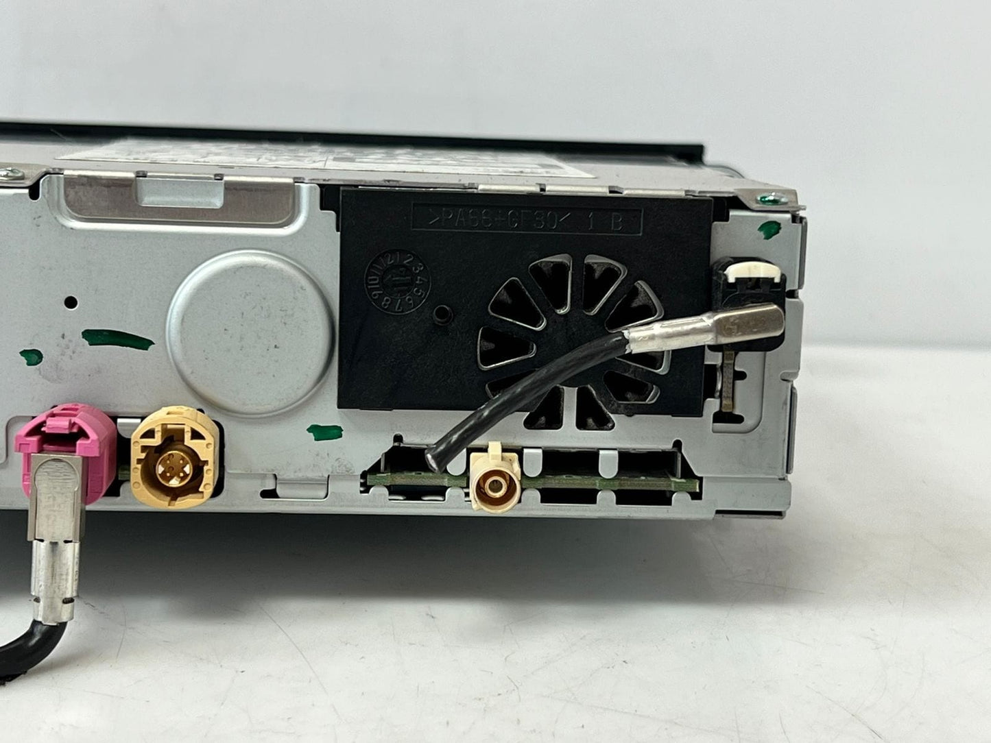 2011-2016 Mini Cooper R56 R57 R58 R59 R60 R55 Countryman Radio Head Unit 9361141