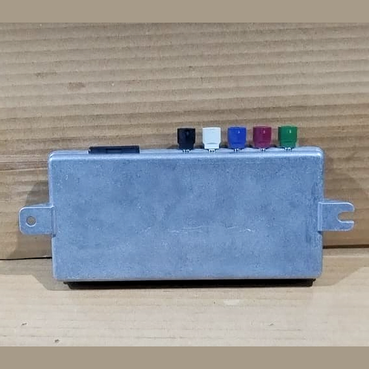 BMW OEM F10 F11 F12 SURROUND VIEW TOP REAR SIDE CAMERA CONTROL MODULE -9228322
