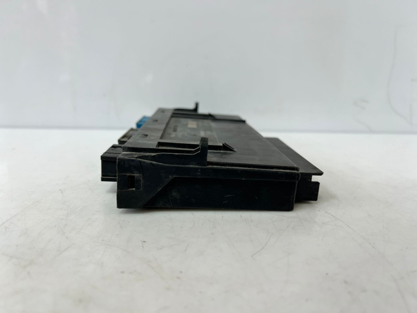 BMW 528i 535d 535i 550i 740Li 750i Fuse Junction Box Control Module 9267456 OEM