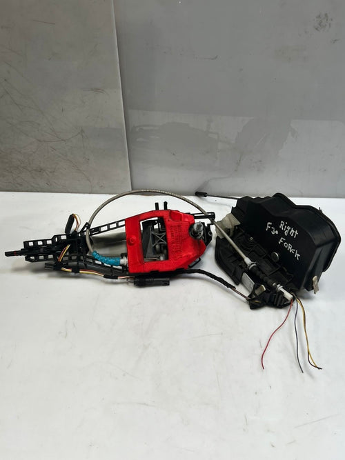 BMW 1 3 5 Series E60 E61 F20 F30 Door Lock Actuator Front Right 7229462 OEM