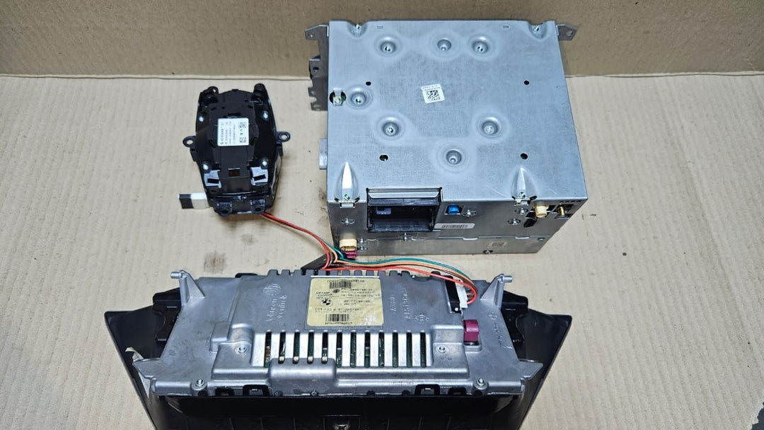 BMW X1 E84 LCI HEAD UNIT LCD IDRIVE SET  CI 9283431 2013