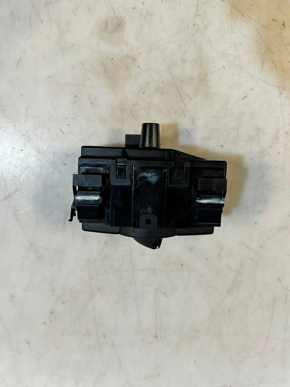 2009 BMW 1 Series E81 E87 E90 E91 E84 HEAD Light Switch CONTROL UNIT 6932796 OEM