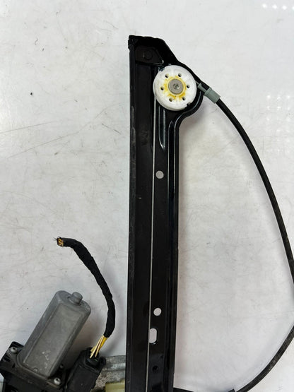 2011-2016 Mini Cooper Countryman Front Window Regulator With Motor 9800565