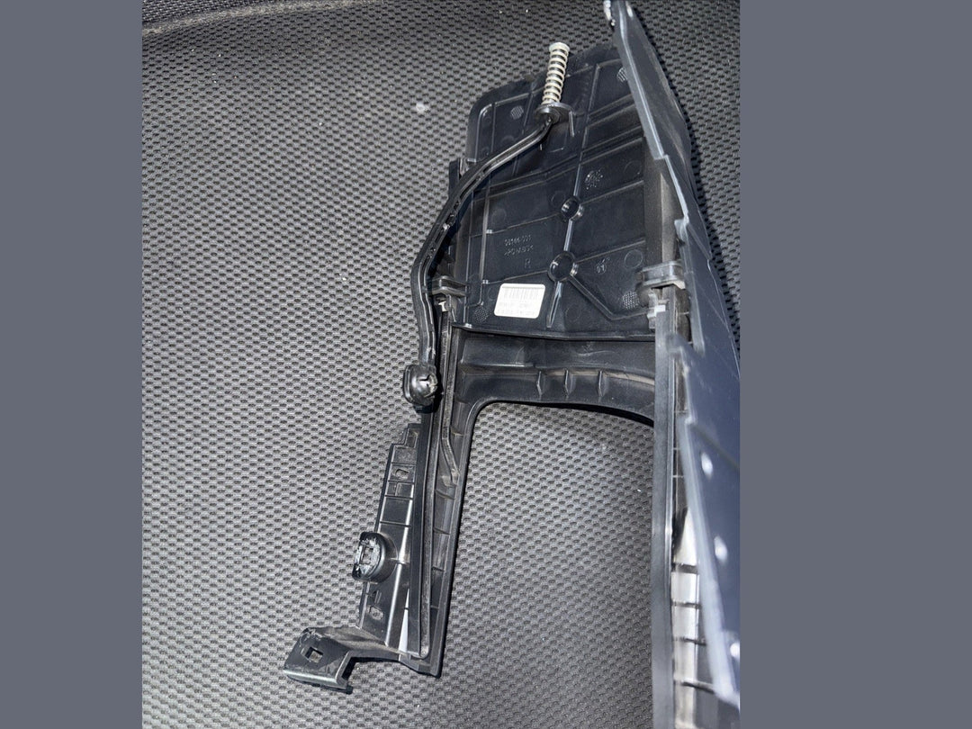 Bmw 650 2010-2012 Convertible Roof Rod Mechanism Cover Rear Right 7278317