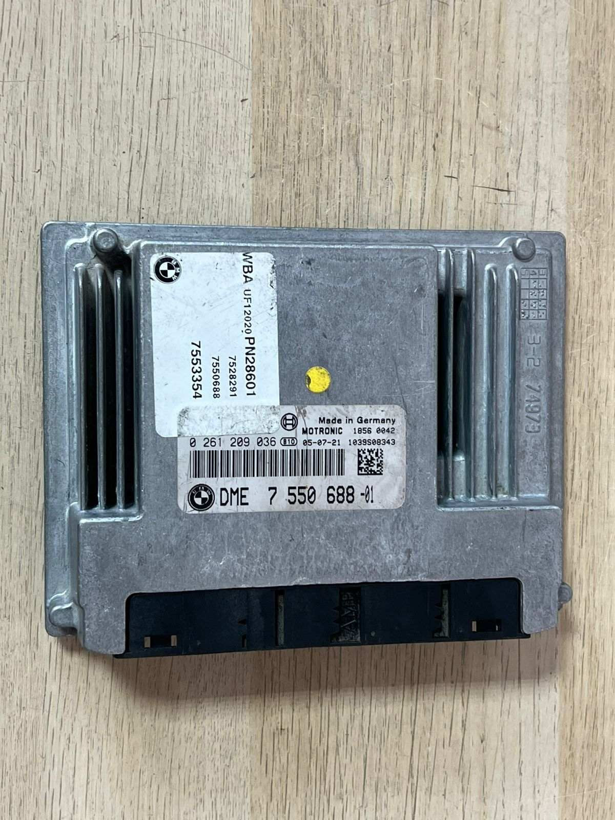 BMW Engine Control Unit 7550688 BMW E81 E87 116i model ECU 