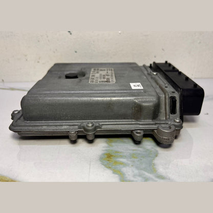 Mercedes Engine Control Unit A 642 900 29 00 W212 E350 CDI and C-Class 300 CDI