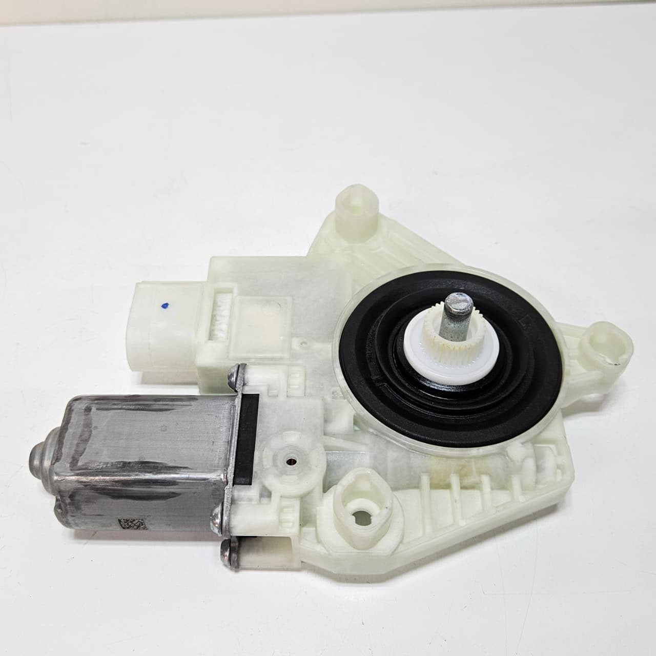 2017-2024 BMW X3 G01 540i 530e G30 Front Left Power Window Motor 5A5C894