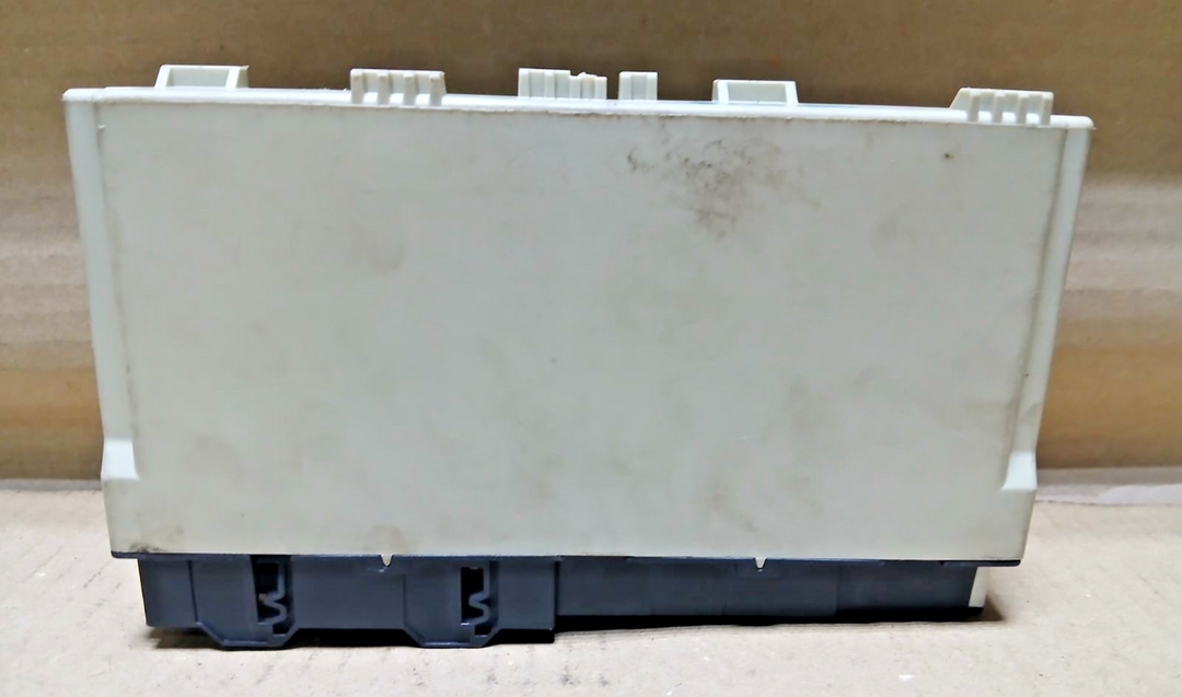 2017-2018 BMW M760LI XDRIVE  Front SEAT Control Module 9483828 OEM