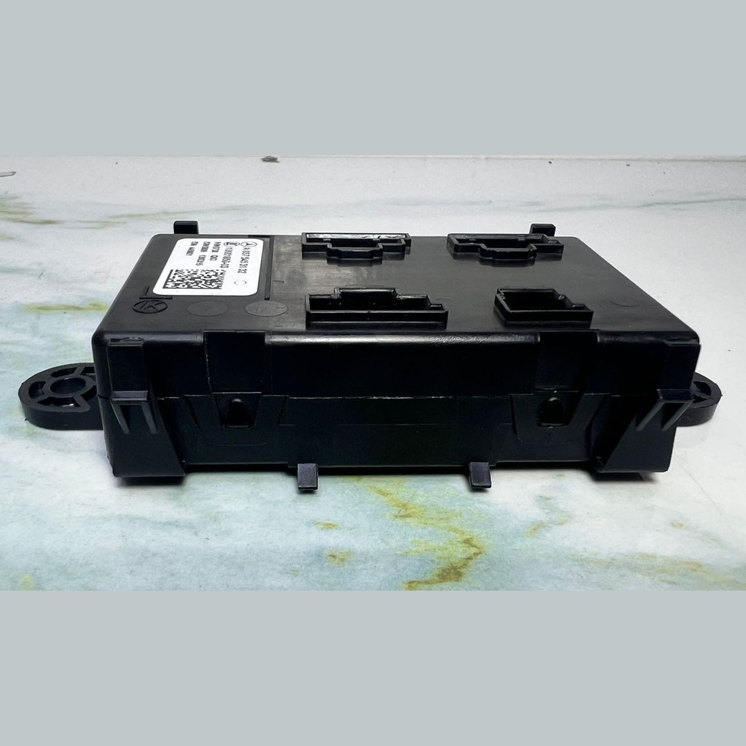 Mercedes Rear Seat Heating Control Module A0375453132  E-Class W212 and CLS C218