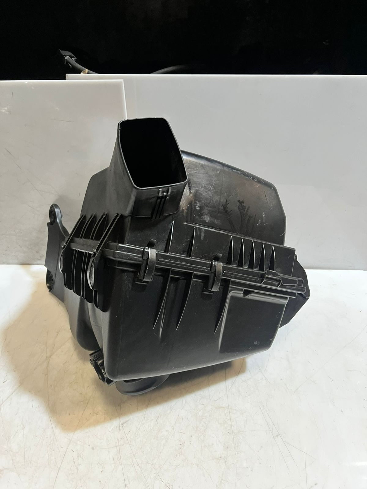 BMW Z4 E89 sDrive23i sDrive30i Air INTAKE Filter Foam/Rigid Foam 7582907 OEM