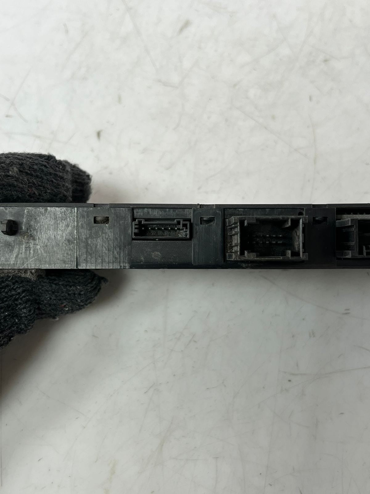 2003-2007 BMW M5 5' E60 E61 Control Switch Panel Center Console 6969449 OEM