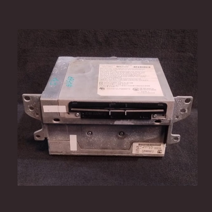 OEM BMW F30 HEADUNIT HIGH NAVIGATION RADIO CIC - 9289617‑01
