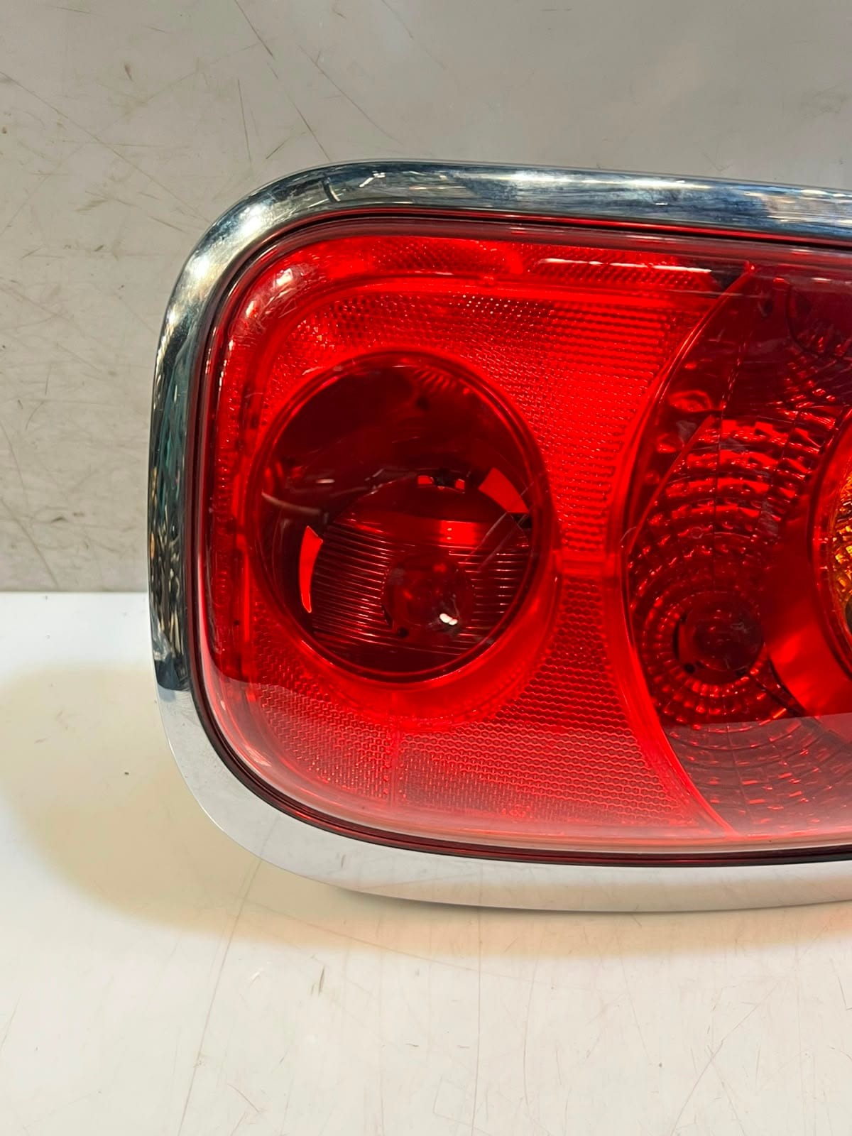 2011-2016 Mini Cooper R60 ECE Countryman BACK LIGHT Tail Light Right 9808154