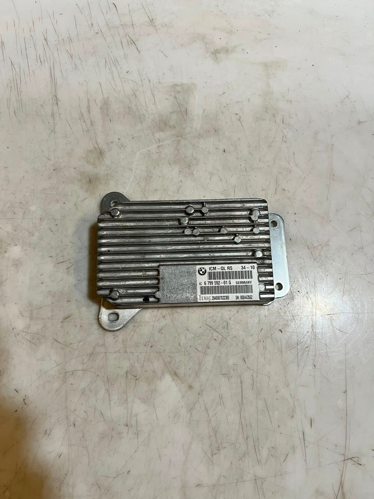 2011 BMW 750Li F01 F02 F07 F10 F11 Active Cruise Control Module 6799592 OEM