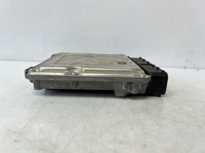 2015 BMW  F10 520d F20 120d F30 320D Engine Control Unit ECU DDE 8578995 OEM