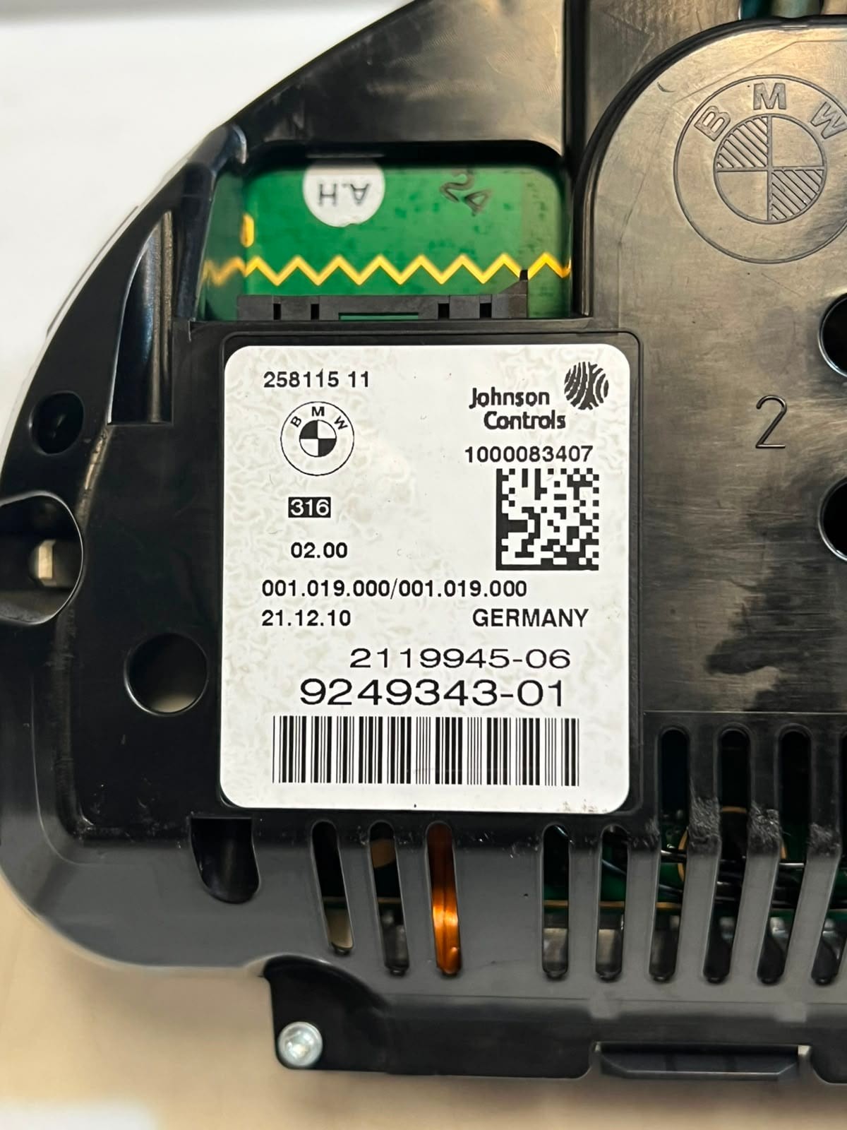 2011-2016 BMW F10 5-Series 528i Instrument Cluster Speedometer 9249343 OEM