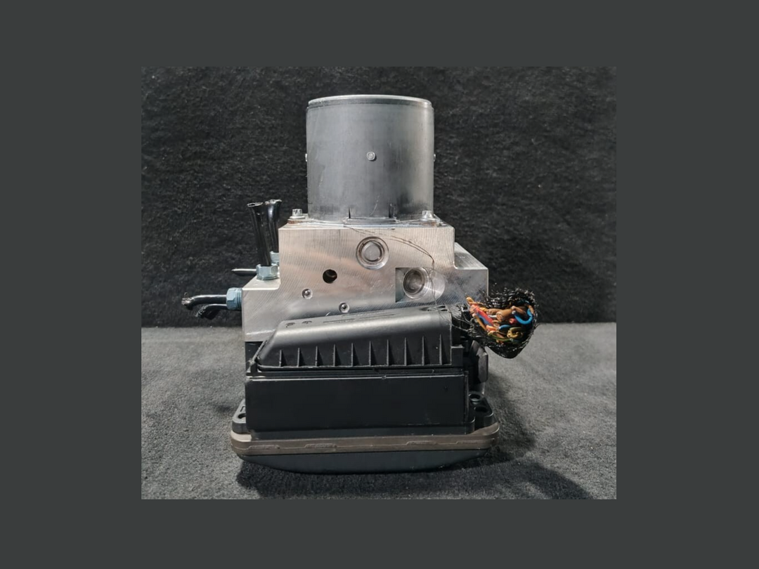 BMW 7 F01 F02 F03 F04  ANTI LOCK BREACKING SYSTEM  PUMP GPX703  DSC -  6851382