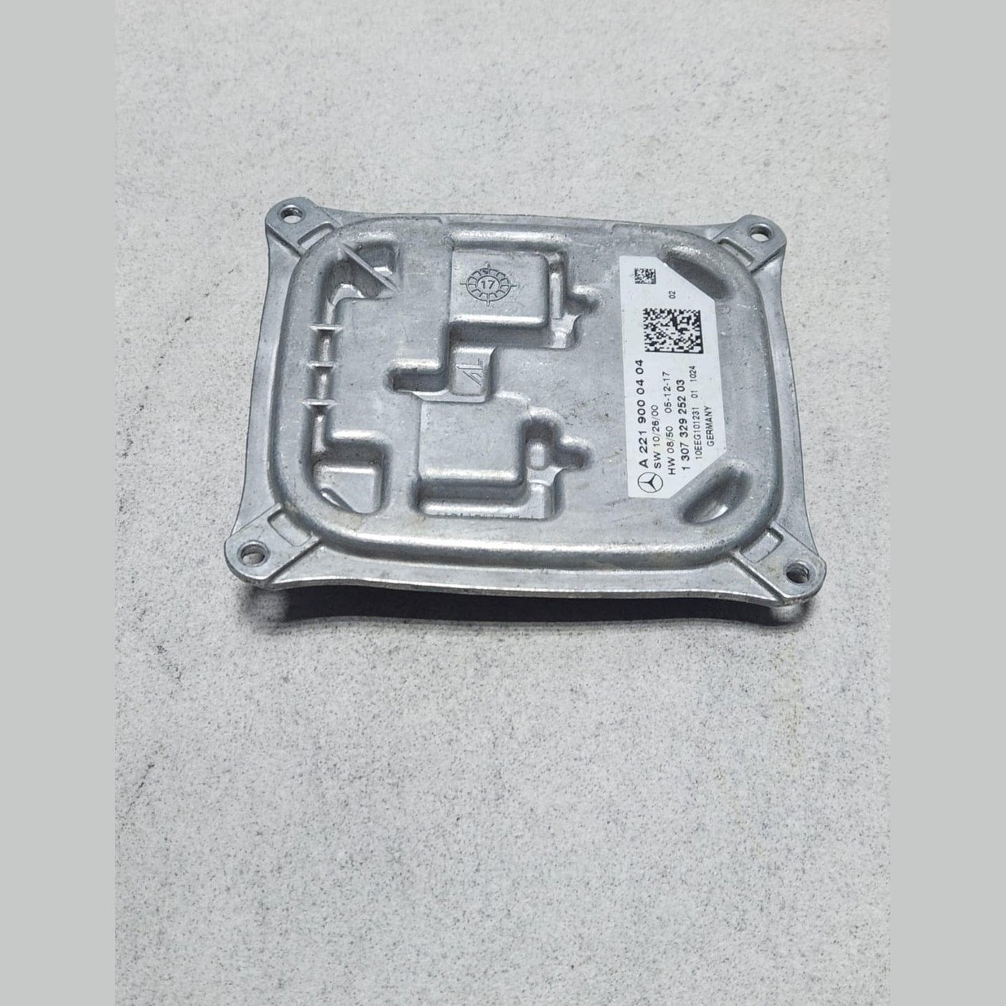 2007-2013 Mercedes-Benz S500 Headlight Ballast Control Module A2219000404
