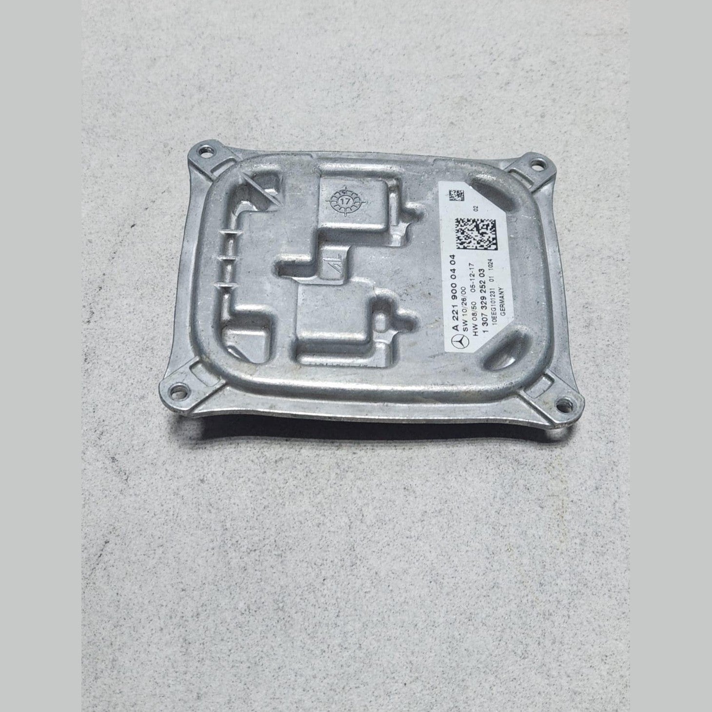 2007-2013 Mercedes-Benz S500 Headlight Ballast Control Module A2219000404