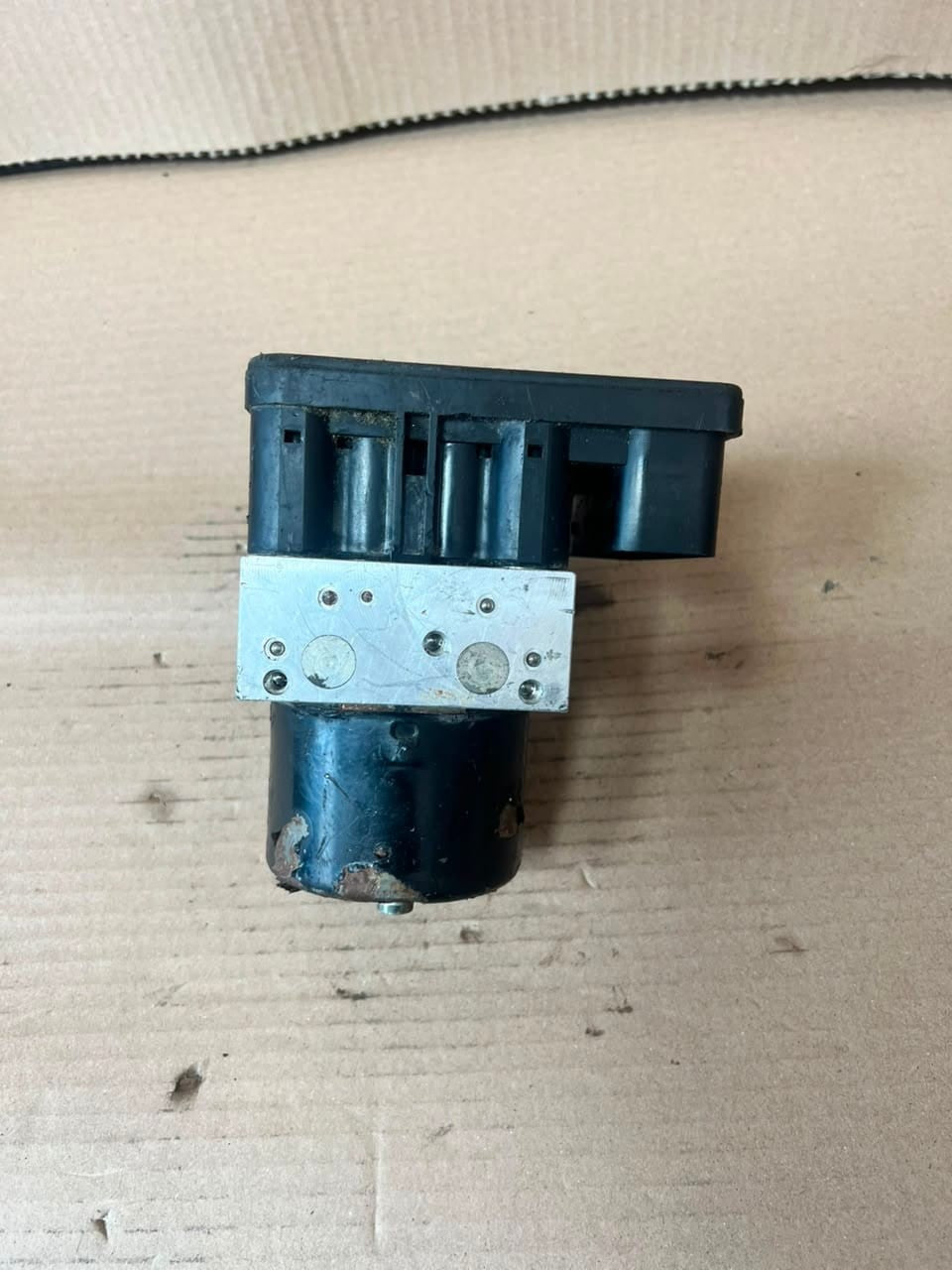 2005-2007 BMW E87 E92 E90 E91 330i ABS Pump Module Assembly 6778164 OEM