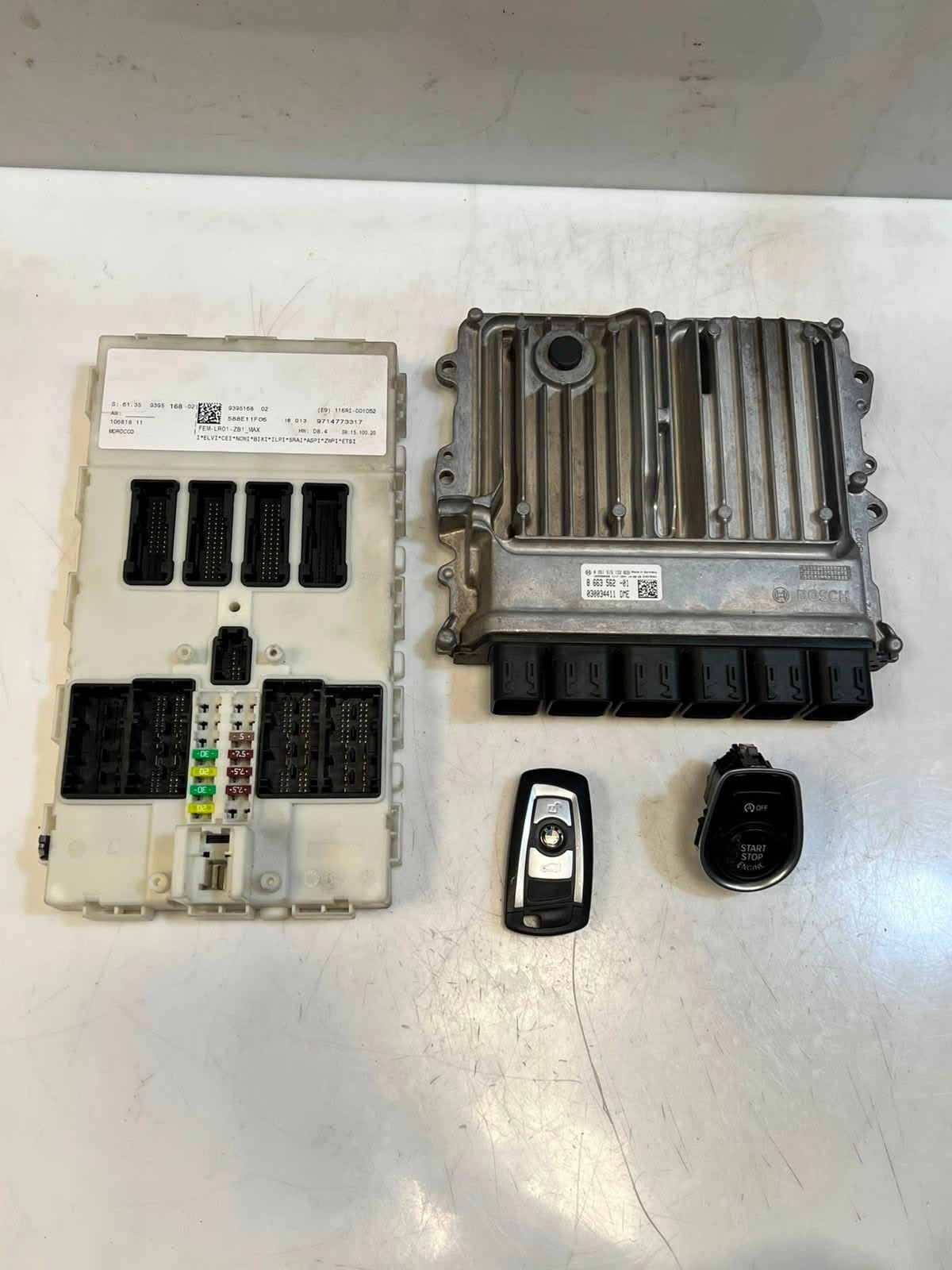 2015 BMW 3' F30 LCI B48 320i Engine Control Unit ECU SET DME+FEM+1KEY 8663562
