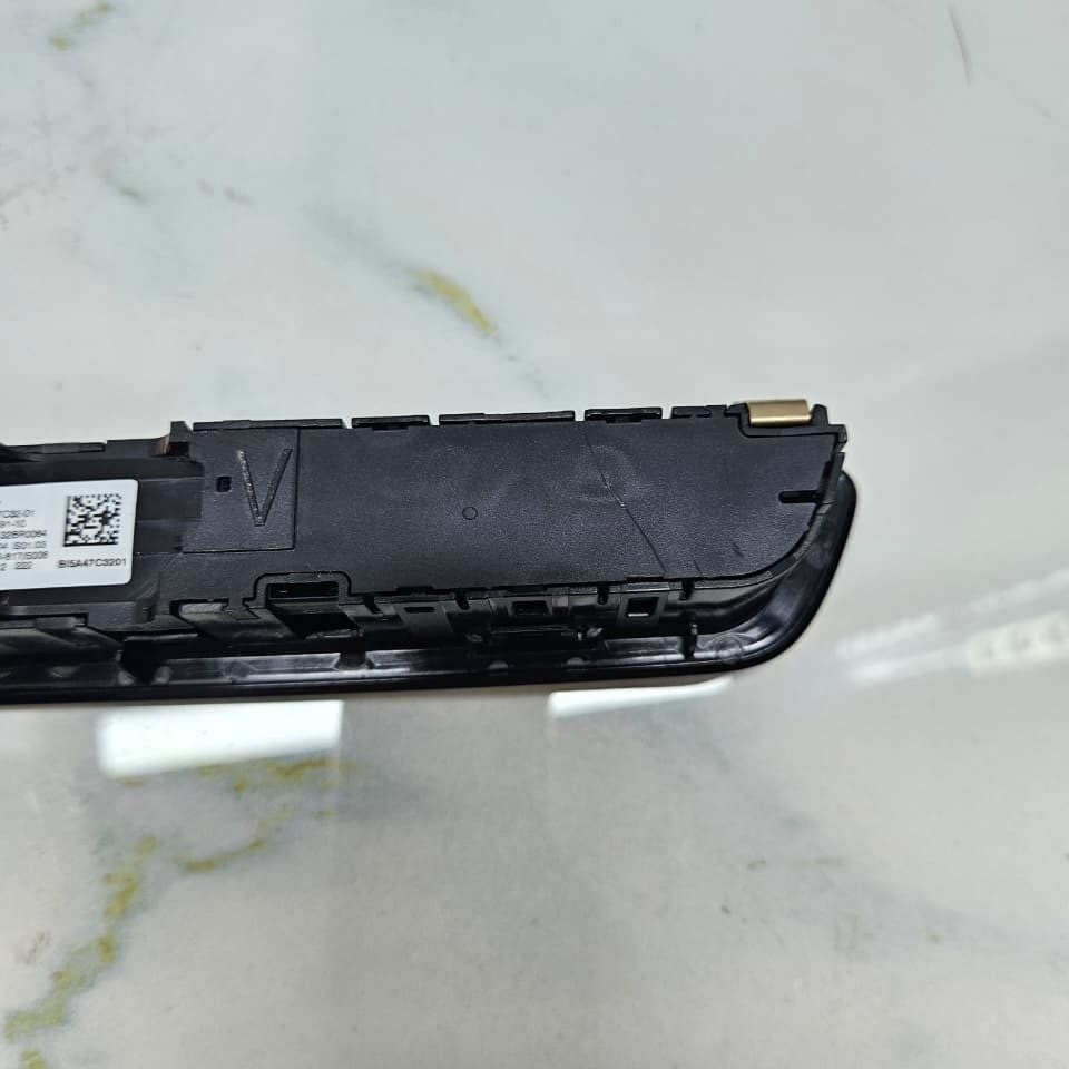 2020-2025 BMW X5 G06 F96 Radio Module Interface 5A47C32 OEM