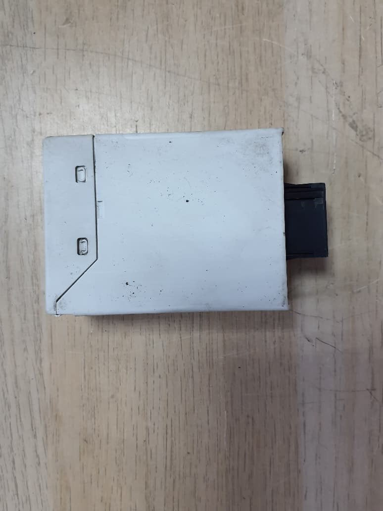 96-02 BMW Z3 Oil Level Temperature Sensor Control Unit 1438022