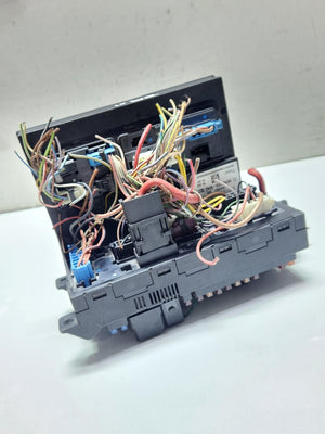 2004-2010 Mercedes-Benz CLS Fuse Relay Box SAM Module 2115458901 E-Class W211