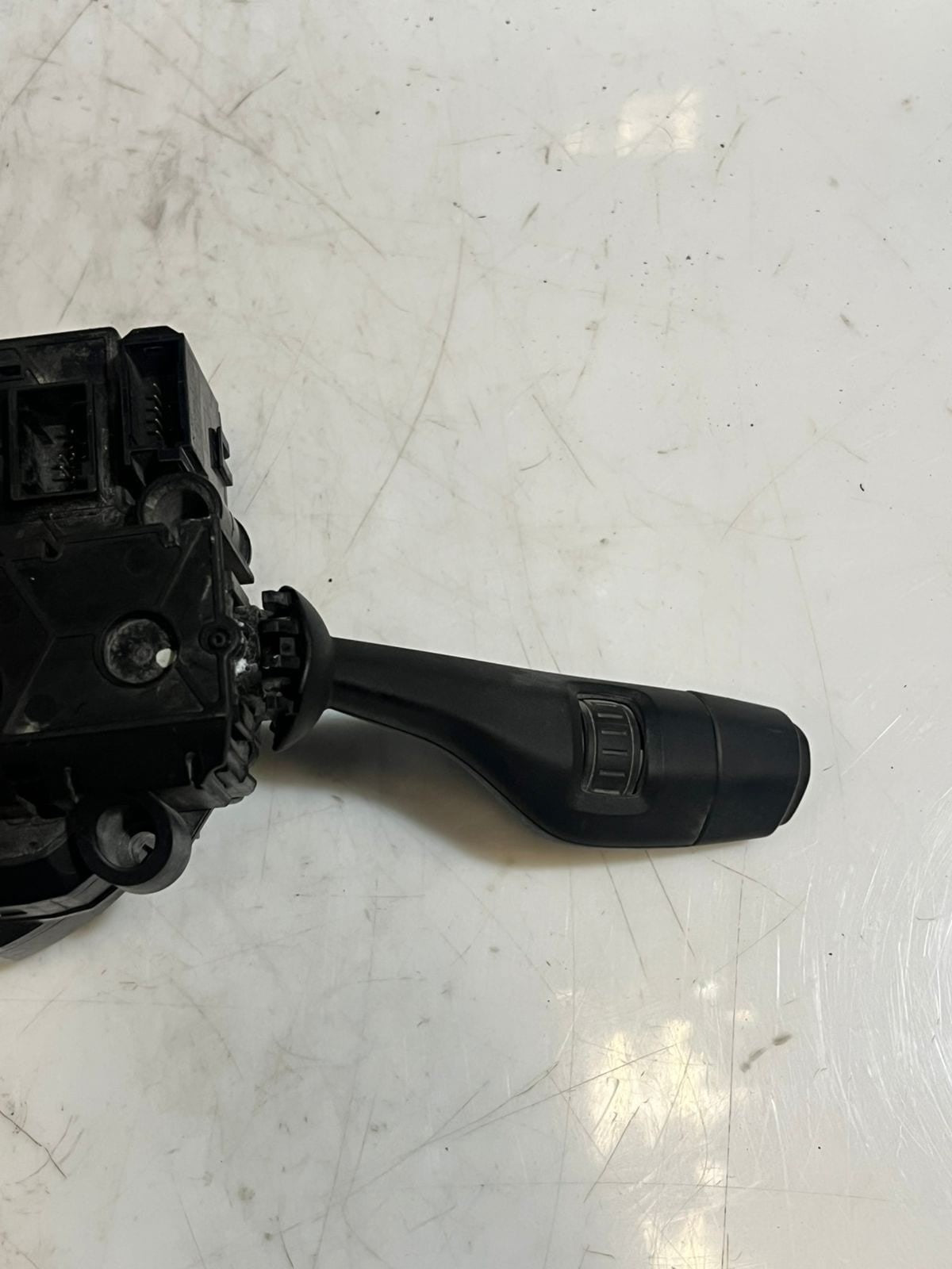 2015-2017 BMW X5 F15 X3 F25 Wiper Turn Signal Indicator Stalk Switch 9368601 OEM