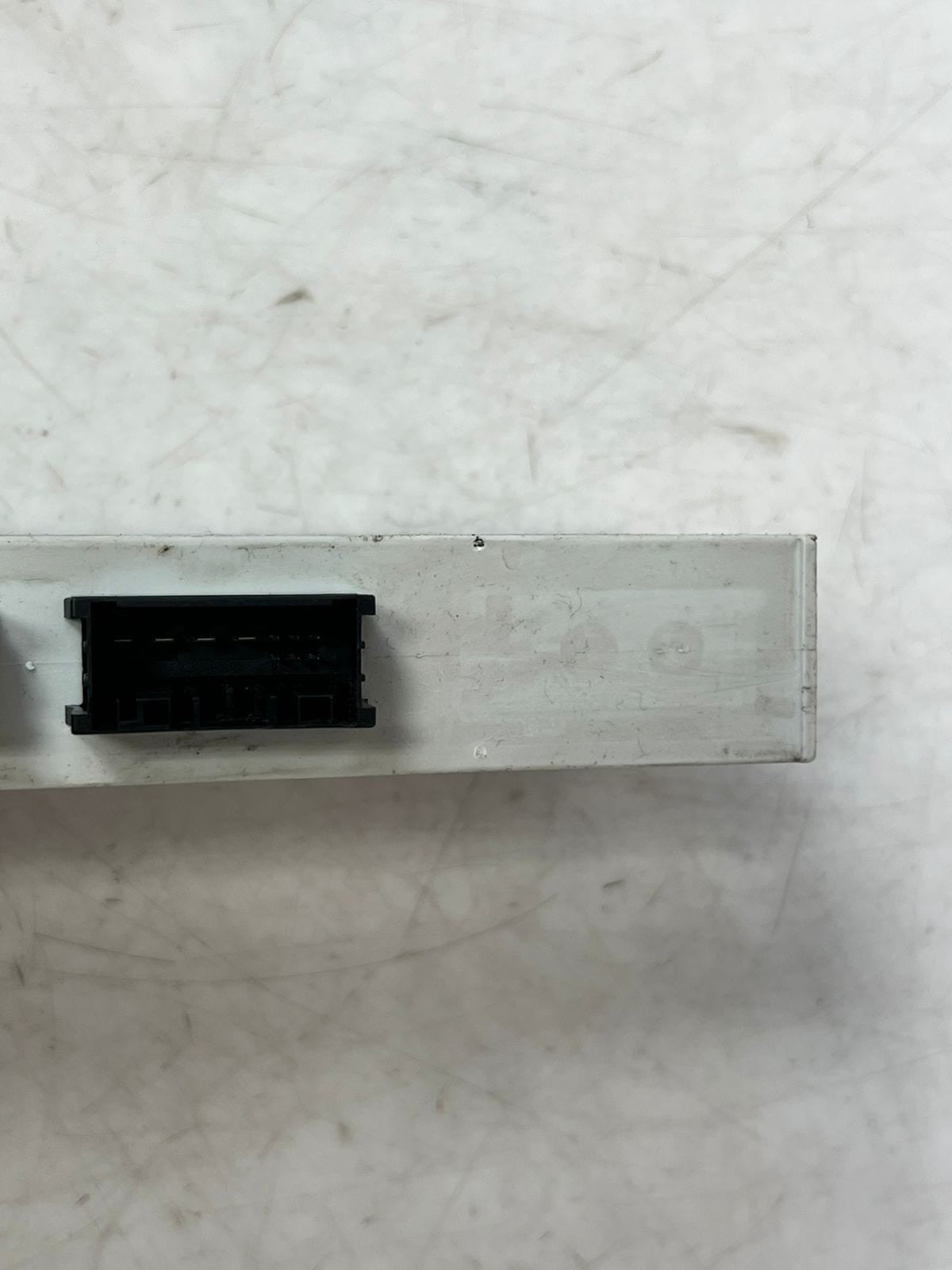 2017 BMW X3 F25 and 7 Series BOSCH Tailgate Control Module 7394649 OEM