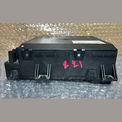 07-13 Mercedes W221 S550 CL63 AMG Electric Power Supply Control Fuse Box Module
