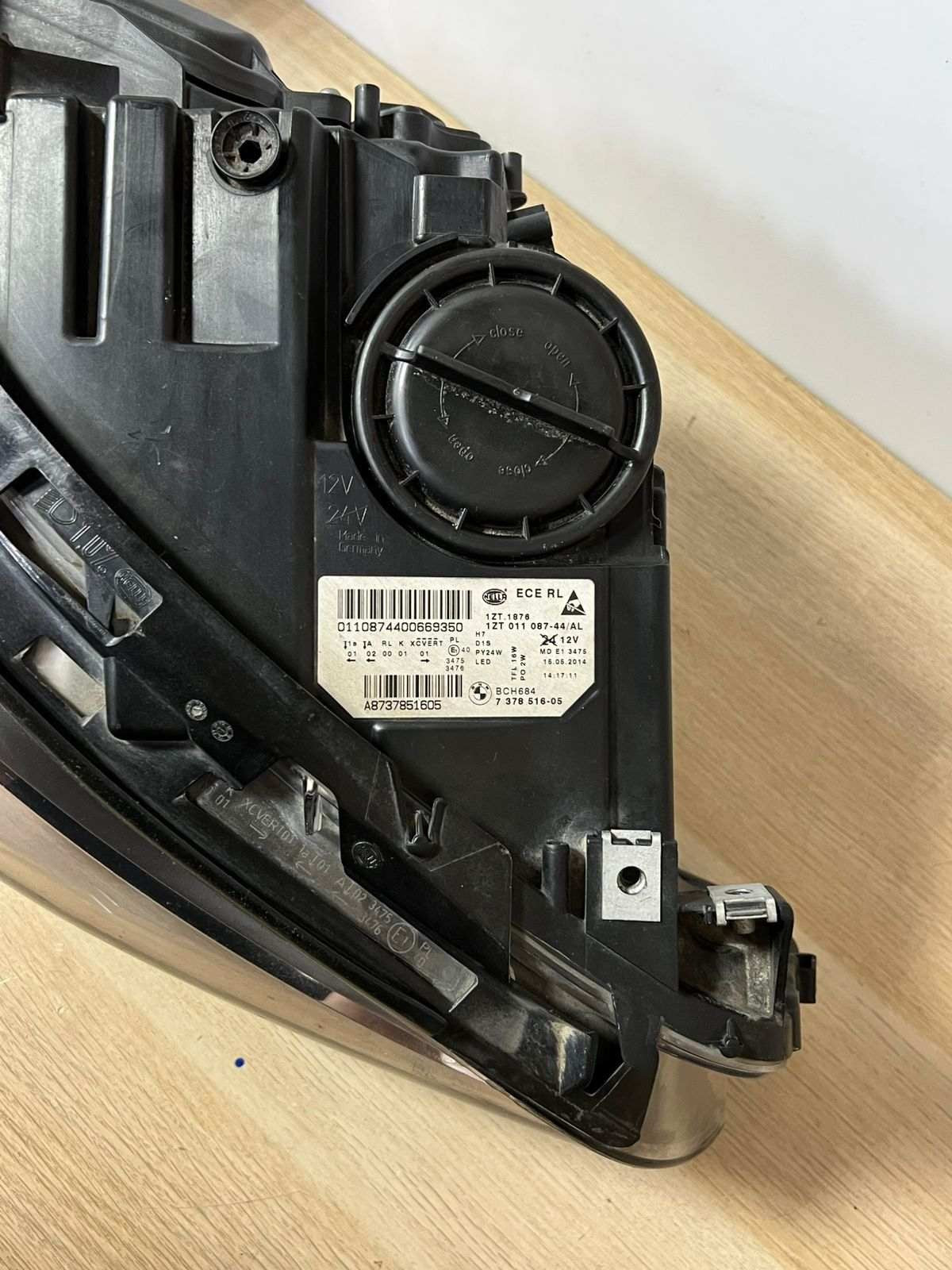 BMW Series 5 F10 F11 Front Right LCI ADAPTIVE XENON Headlight A8 7378516 01 RHD