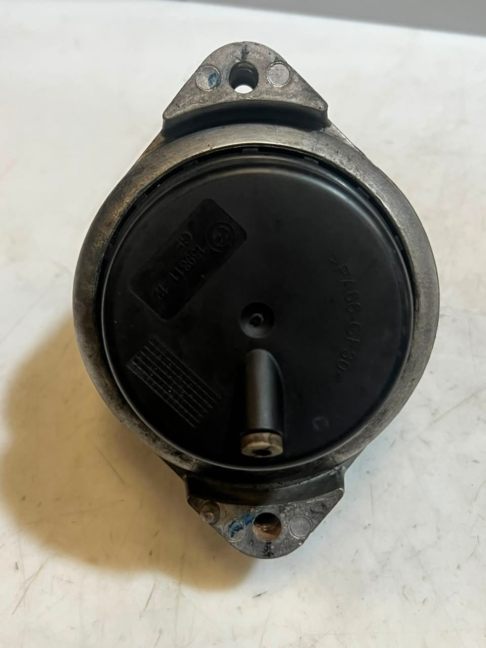 BMW X1 E84 3' E90 E91 N43 B20 N47 Engine Mount Rubber Bearing 6773742 OEM